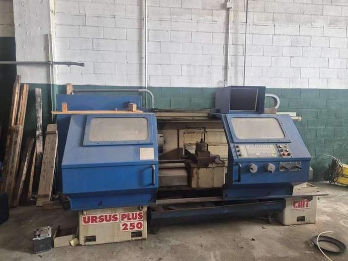 CMT Ursus Plus 250 - Tornio CNC