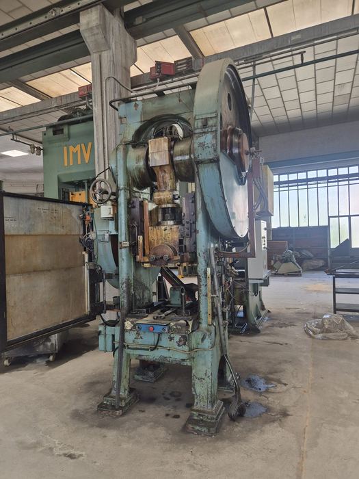 Galli 300t - Pressa meccanica a due montanti