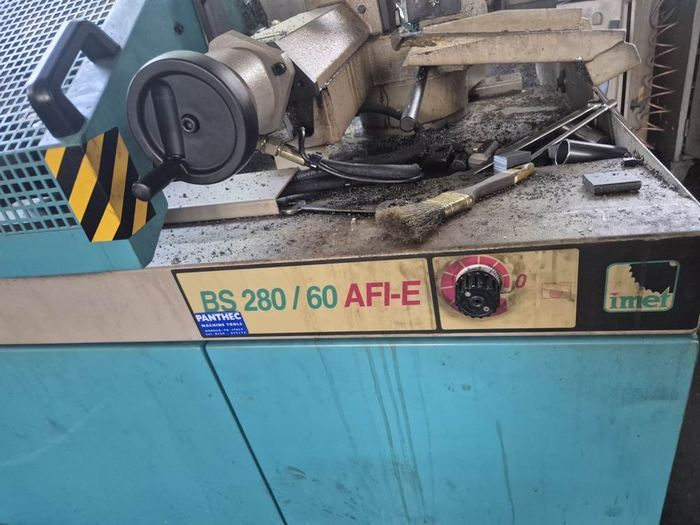 Segatrice a nastro automatica CNC IMET BS 280/60 AFI-E del 2004 usata